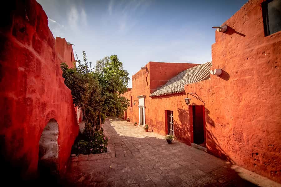 Arequipa: City Tour and Santa Catalina Monastery - Why the 3.5-Hour Timing Works