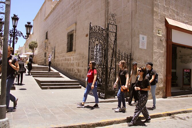 Arequipa Food Tour: Ancestral Cuisine & City Tour - Yanahuara Finale: Rocoto Relleno, Pastel de Papa, and Queso Helado