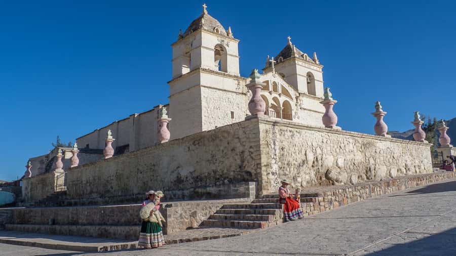 Arequipa: Fullday Colca Canyon + Lunch + Transfer to Puno - Pickup, the early drive, and why the breakfast stop matters