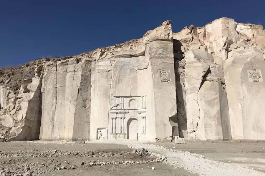 Arequipa: Half Day Sillar Route and Culebrillas Canyon + Yanahuara Viewpoint - Quick hits before you go