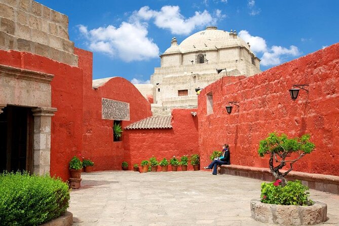 Arequipa, Historic and Colonial City and Santa Catalina Monastery - Key highlights at a glance