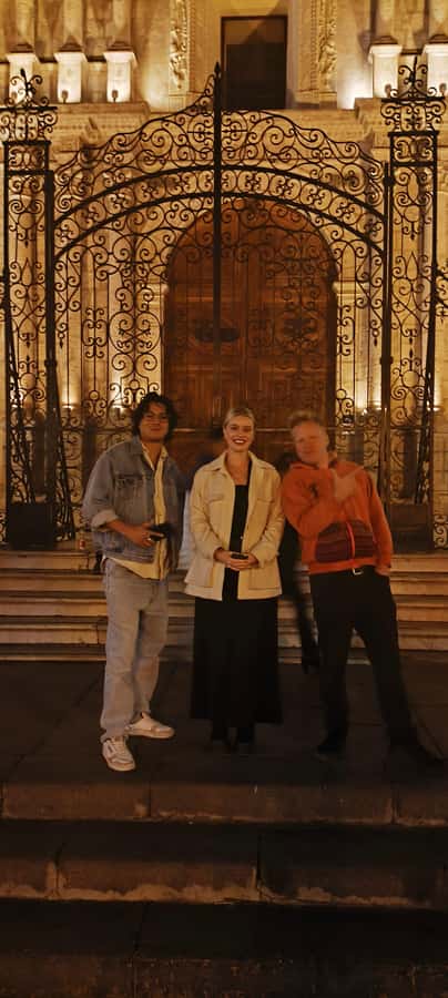 Arequipa: Pub Crawl with Skip-The-Line Access and Drinks - Bar stop one: the first welcome shot and how to set your night pace