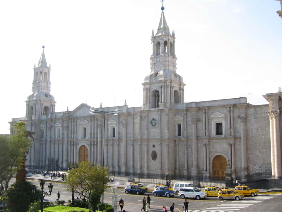 Arequipa Walking Tour and Santa Catalina Monastery - Key Takeaways Before You Go