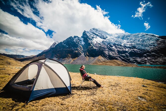 Ausangate and Rainbow Mountain Trek - 3 Days / 2 Nights - Day 3: Vinicunca (Rainbow Mountain) at dawn, then back to Cusco