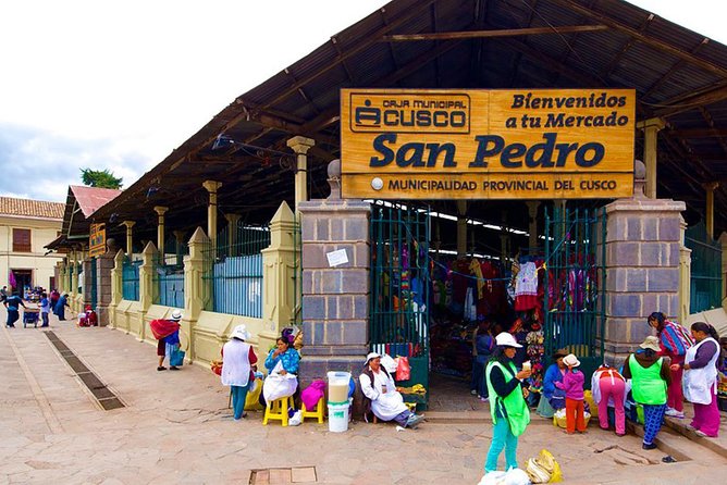 Best Cusco walking tour: dinner street food tasting - Qorikancha and Temple of the Sun: where your street food gets context