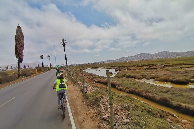 Bike Tour Discovering the Nature and History of Lima - Barranco’s Puente de los Suspiros: Legends, Old Wood, and a Wish Tradition