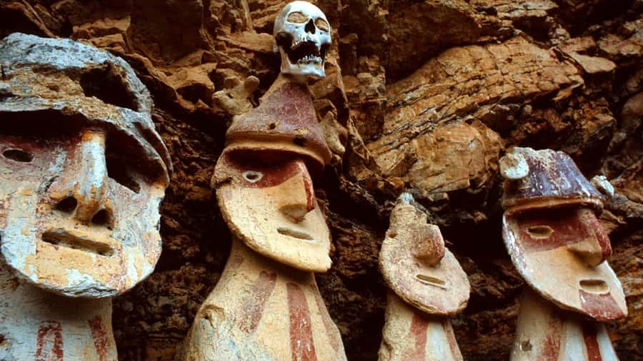 Chachapoyas: Karajía Sarcophagi & Quiocta Caves - From Chachapoyas to the Utcubamba Valley, a day set up for contrasts