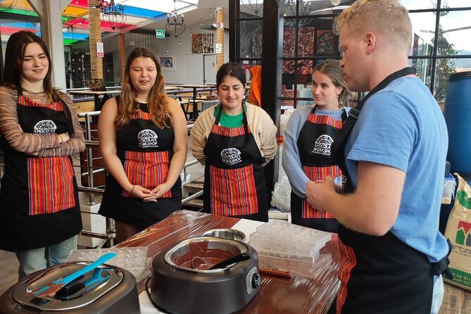 Chocolate Workshop in Cusco with Premium Organic Cacao - Hot chocolate and ganache: the skills that stick