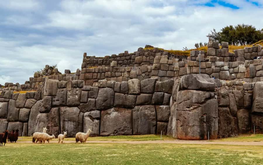City Tour Cusco Qoricancha Sacsayhuaman y Tambomachay - Tambomachay, the Inca Baths, and the Water Worship Idea