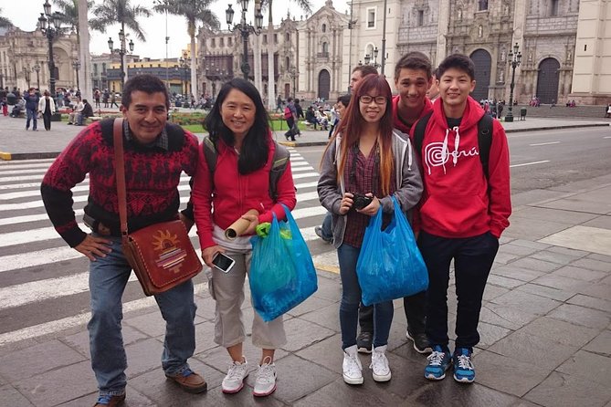 City Tour of Lima from the Airport - Miraflores and El Parque del Amor: quick coastal orientation