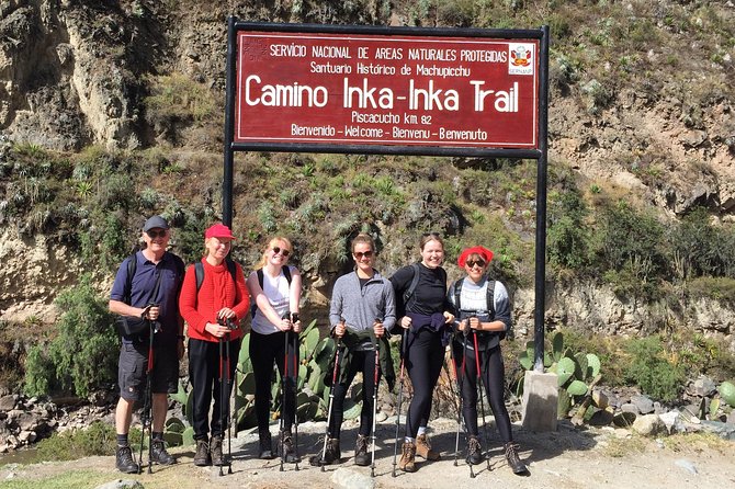 Classic Inca Trail 4 Days to Machu Picchu - Day 3 between high mountains and cloud-forest: Puyupatamarca to the last pass