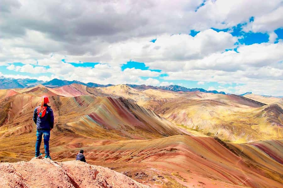Colorful mountain tour Palcoyo | Cusco - Palcoyo’s colorful mountains: what you’re actually seeing