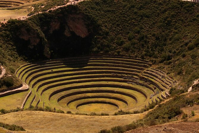 Combo Sacred valley Pisac Moray Salt mines and Ollantaytambo - Urubamba lunch: the included buffet break you’ll appreciate