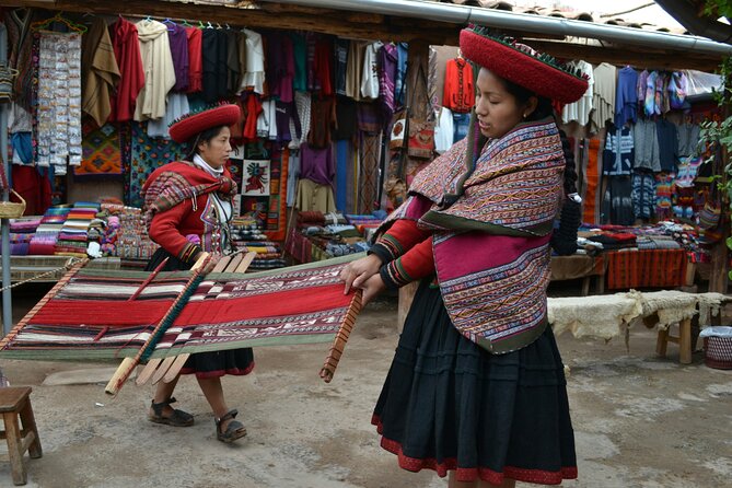 Combo Sacred valley Pisac Moray Salt mines and Ollantaytambo - Pisac ruins: terraces, an old cemetery, and serious Inca engineering