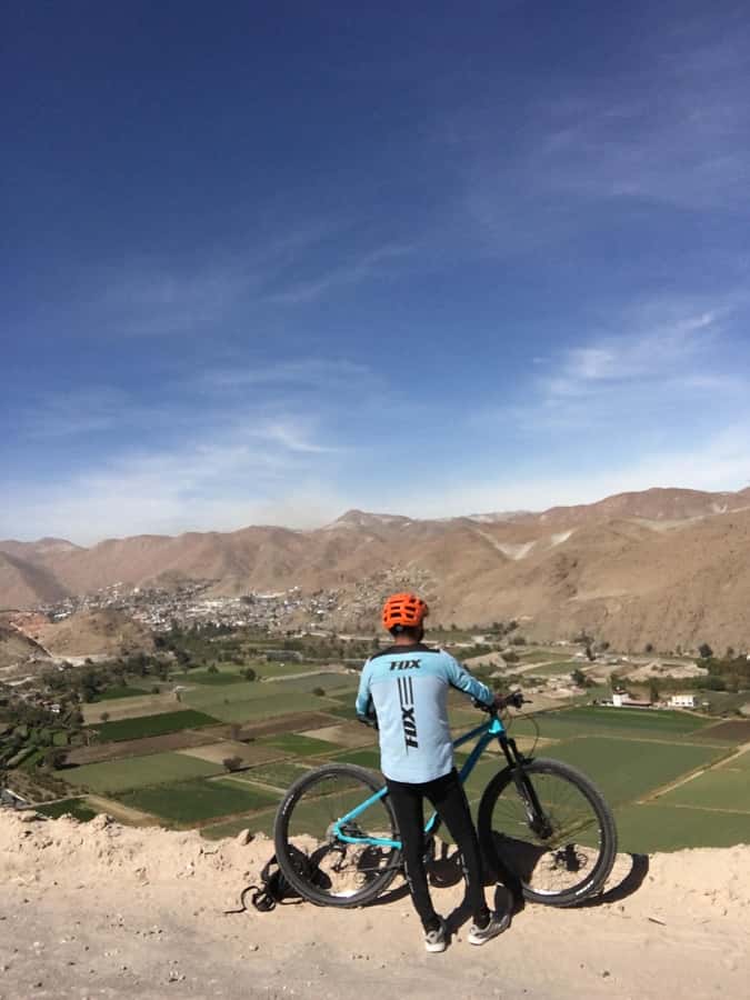 Congata Rover,3 hours bike ride tour in arequipa - The ride itself: gentle roads, real hills, and optional off-road