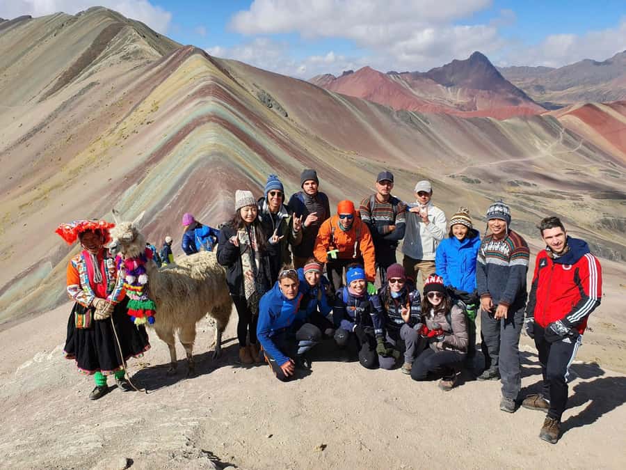 Cusco: #1 Rainbow Mountain & Red Valley Day Trip with Meals - Red Valley’s extra hike: worth the cash and the cold