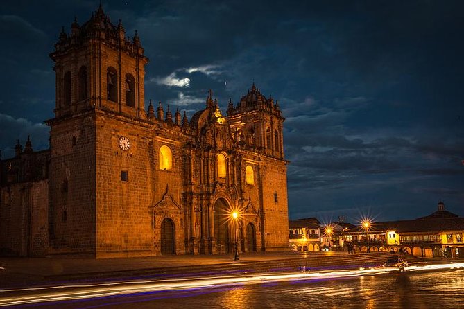 Cusco 4-Hour Private Tour Including Sacsayhuaman and Qenqo - Plaza de Armas: the city center that links Inca origins to Spanish architecture