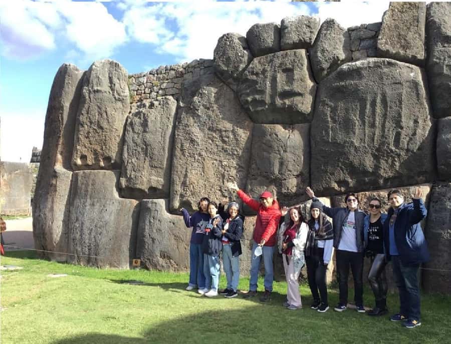Cusco: Archaeological Park Morning Tour - Sacsayhuaman: massive stones and ritual water logic