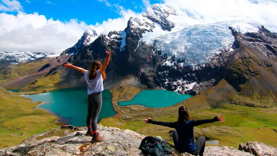 Cusco: Ausangate Tour 7 Lagoons full day - Why Ausangate 7 Lagoons feels like a real high-Andes day