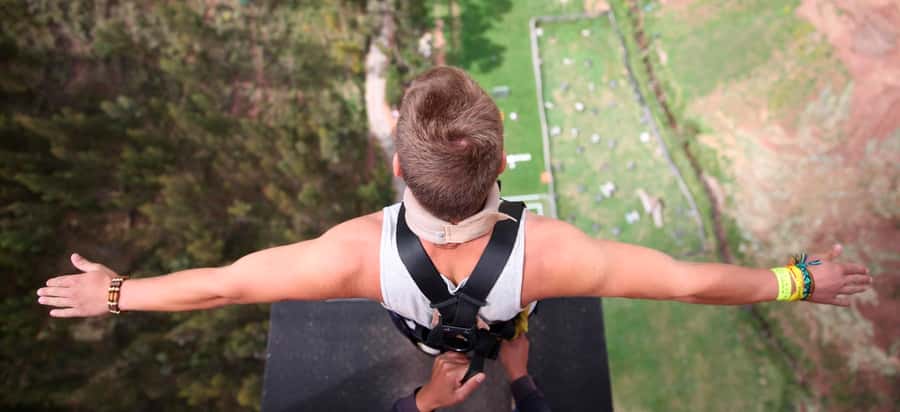 Cusco: Bungee Jump and Slingshot Combo Adventure - Getting to the tower and getting geared up in Cusco’s 20-minute “warm-up”