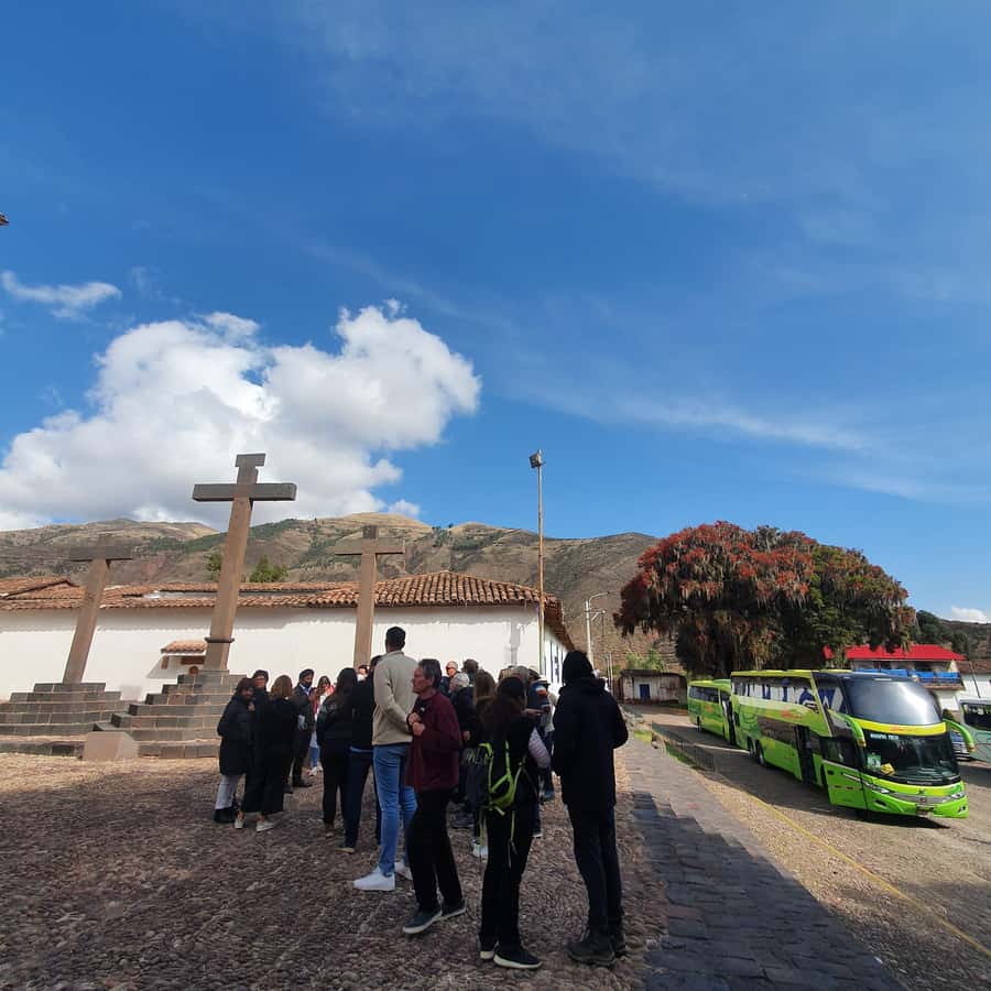 Cusco: Bus Turistico Puno Cusco con Tour y Buffet - Entering the rhythm of a Puno to Cusco “tour bus” day