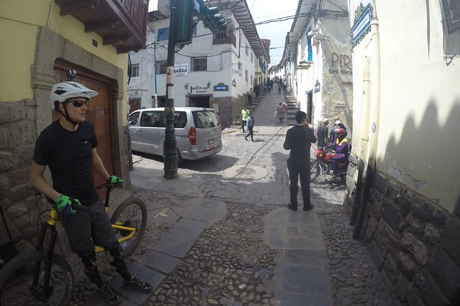 Cusco by Bike - Local markets stop: snacks, drinks, and fruit bought on the spot