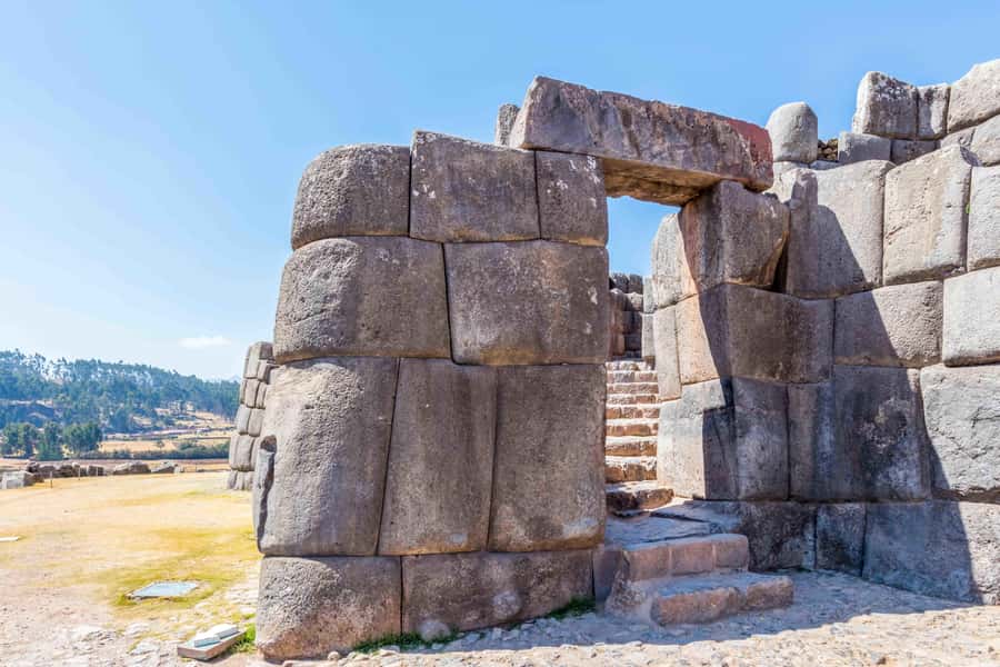 Cusco: City and Nearby Ruins 5-Hour Guided Tour - Sacsayhuaman’s 180-Ton Stones: The Wall That Stops Your Talking