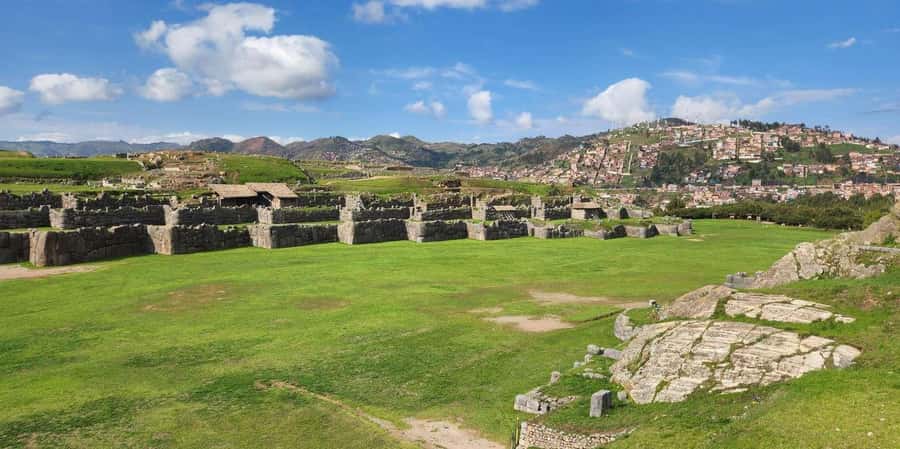 Cusco: City Tour | Half-Day Tour to 4 Archaeological Sites - Qenqo amphitheater: ritual stonework and the feel of a ceremonial space