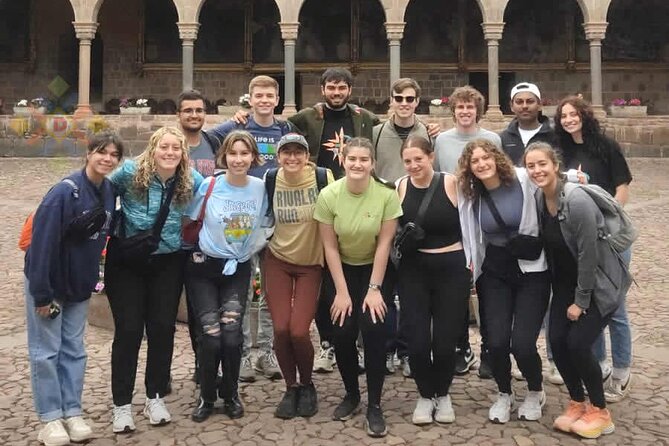 Cusco City Tour: Sacsayhuaman Qenqo PucaPucara and Tambomachay - Guides, language support, and why group size matters here
