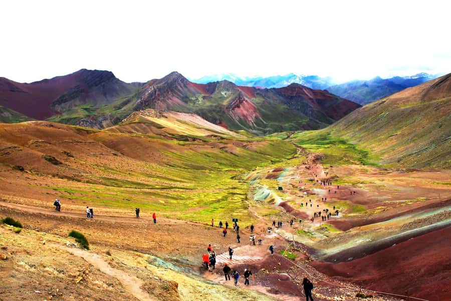 Cusco: Full-Day Rainbow Mountain & Red Valley Trekking Tour - The Morning Grind: Pickup, Quiquijana, and Breakfast Before the Thin Air