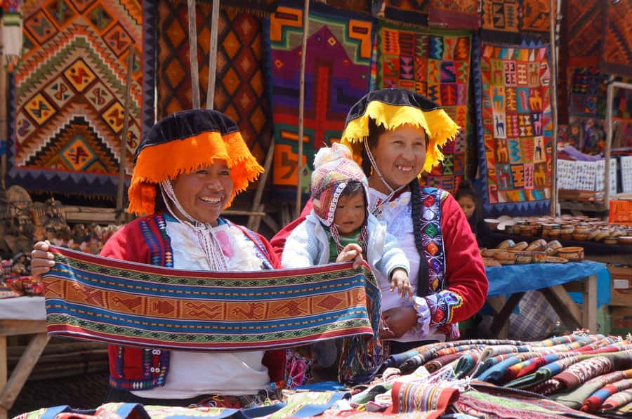 Cusco: Full-Day Sacred Valley and Maras Tour - Ollantaytambo: Incan Architecture and a Scenic Drive Through the Valley