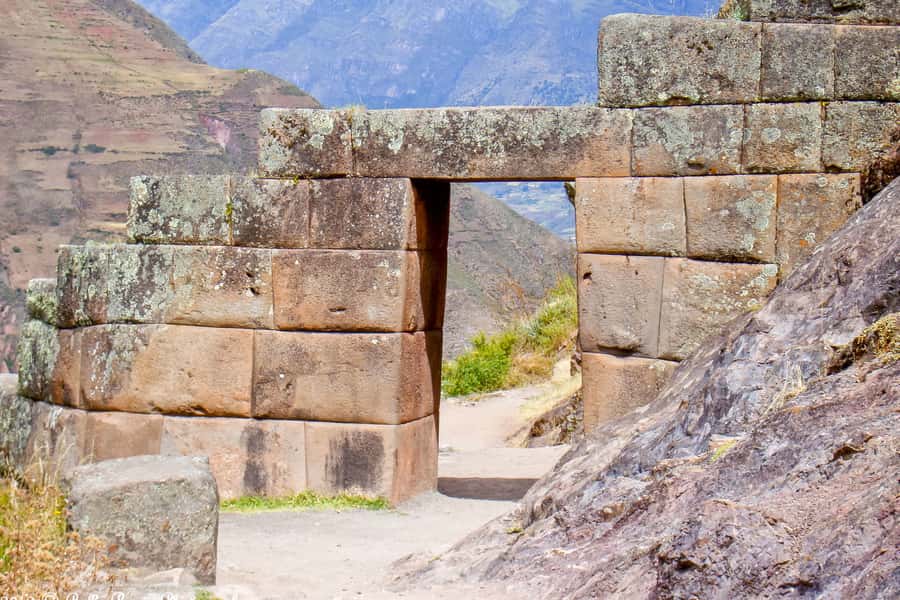 Cusco: Full-Day Sacred Valley History Tour - Sacred Valley History, But With Actual Towns and Craft