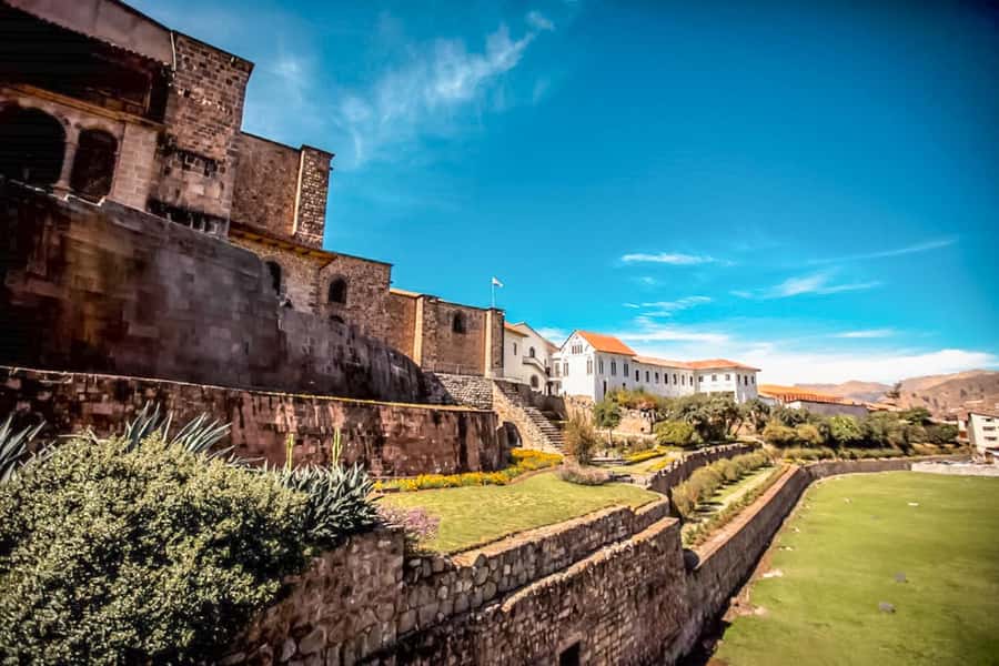 Cusco: Half-Day City and Nearby Archaeological Sites Tour - Quenqo’s Ritual Complex: What to Notice on the Walk