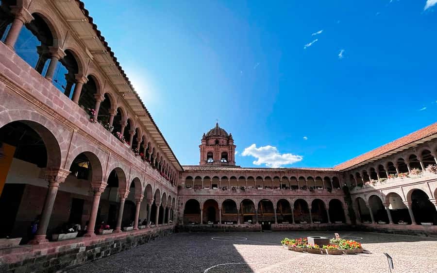 Cusco: Half-day city tour with Coricancha + 4 ruins - Q’enqo and Puka Pukara: ritual processing and defensive control