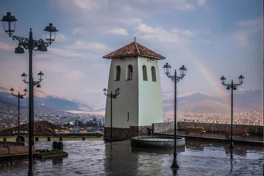 Cusco: Historic Walking Tour & Scenic Views with local drink - Pace, meeting points, and how to set yourself up for success