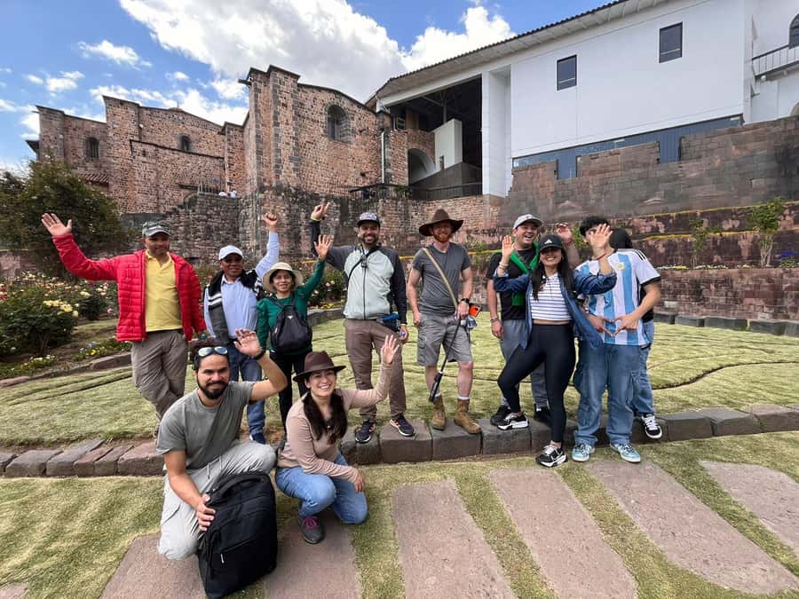 Cusco: Historical Guided City Tour with 4 Inca Ruins - Optional add-ons: photography experience and Cristo Blanco viewpoint