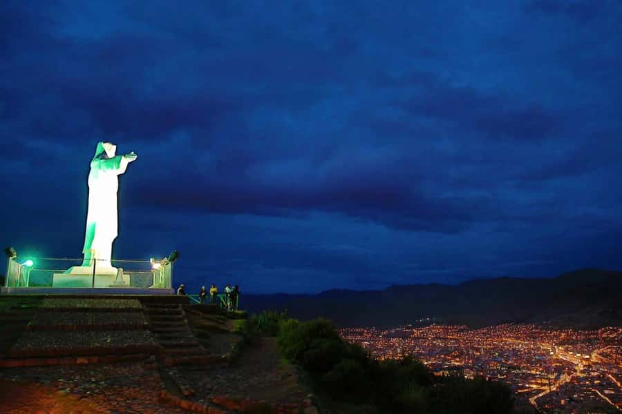 Cusco: Legends and History Night Tour with Pisco Sour - Who This Cusco Legends Night Tour Suits Best