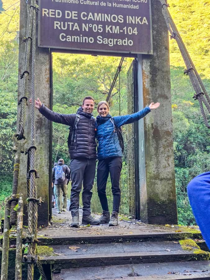 Cusco: Machu Picchu 2-Day Inca Trail with Panoramic Train - Chachabamba to Wiñaywayna: ruins plus plants and birds