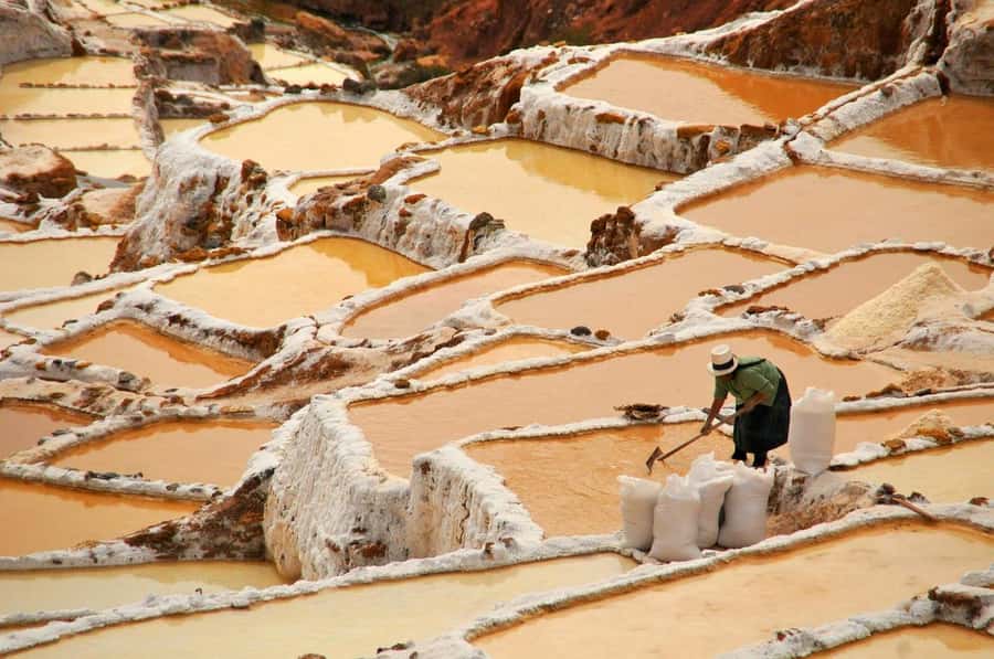 Cusco: Moray, Maras Salt Mines, and Chinchero Weavers Tour - What you should budget for, and why the $14 price can still be a win