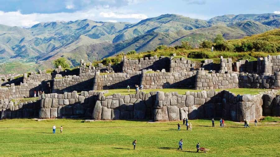 Cusco: Pisac, Sacsayhuaman, Q'enqo, and Tambomachay Tour - Pisac Market: The Sacred Valley Feels Real Here
