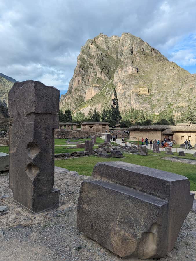 Cusco: Pisaq & Ollantaytambo end in Ollantaytambo with Lunch - Pisac market and arts and crafts: shopping with a time limit