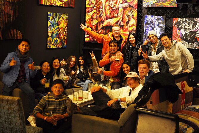 Cusco Pub Crawl: Bar Tour, Drinks And Club with no waiting lines - What it feels like with the host and a smallish group