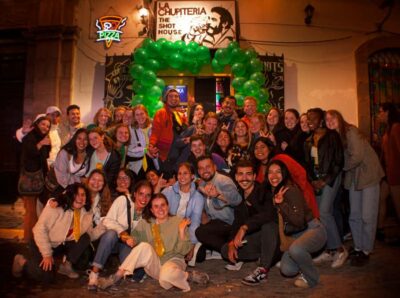 Pub Crawl with Skip-the-Line Access and Drinks