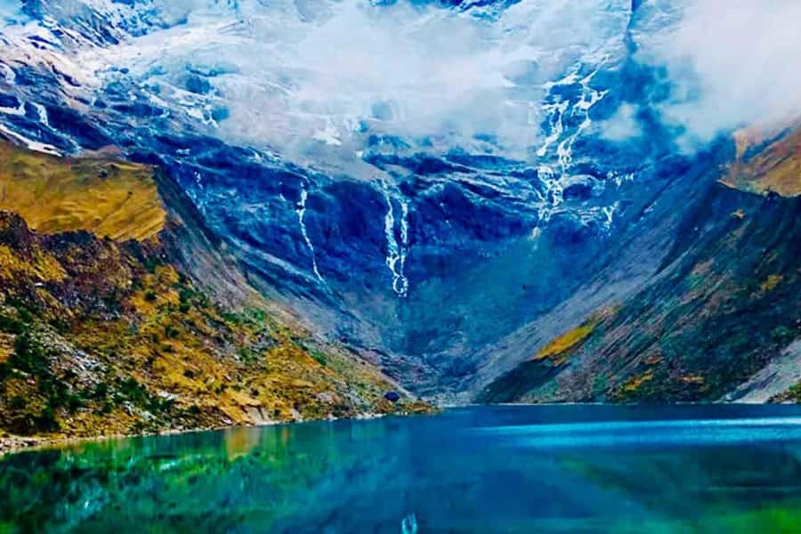 Cusco: Rainbow Mountain and Humantay Lake 2-Day Tour + Meals - Cusco hikes that start before sunrise, and why that matters