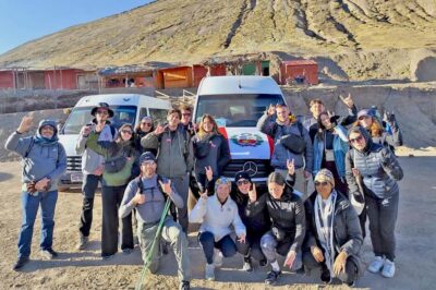 Rainbow Mountain and Red Valley Day Trip with Meals