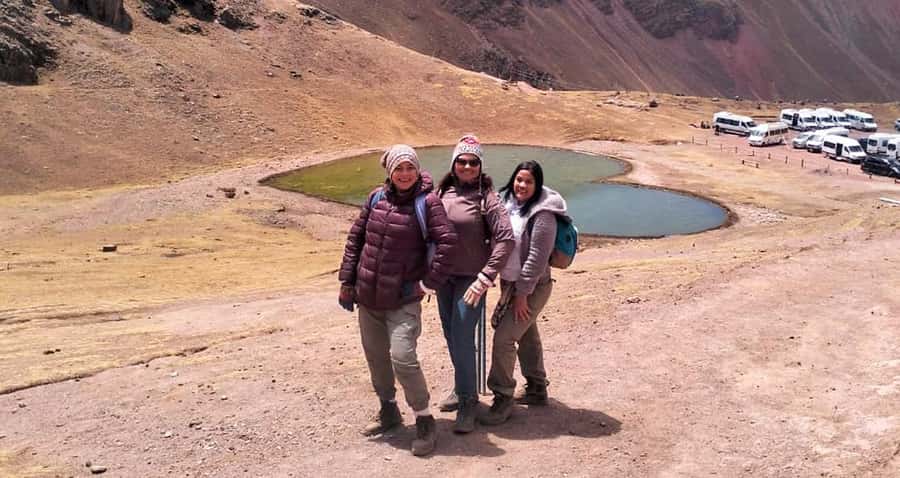 Cusco: Rainbow Mountain & Red Valley tour with Meals - What to bring for 5,220 meters, sunglasses, gloves, and warm layers