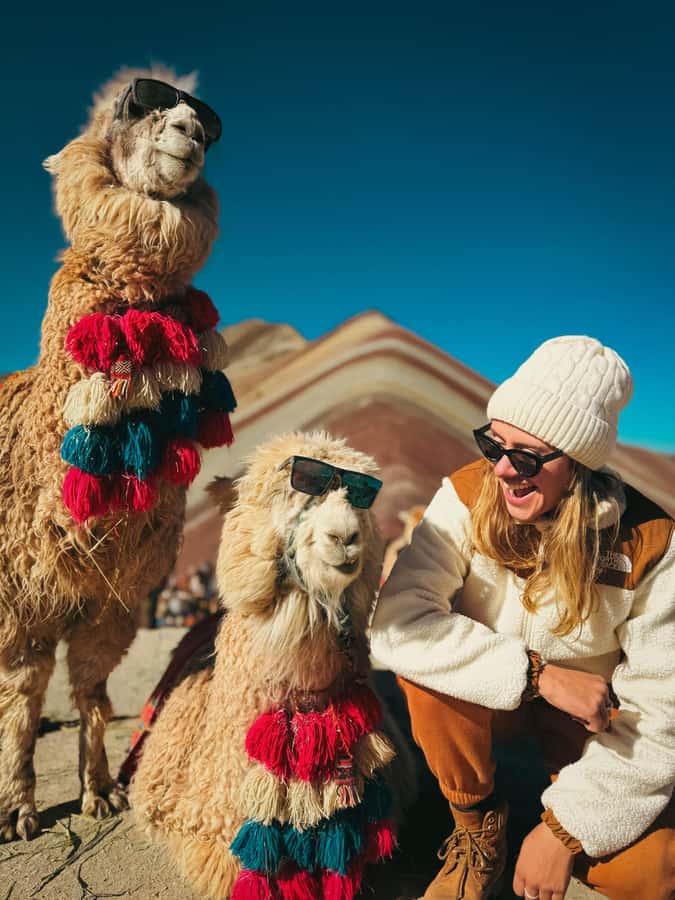 Cusco: Rainbow Mountain Tour and Red Valley Hike (Optional) - 4:00 am pickup in Cusco: the start is brutal, but it pays off