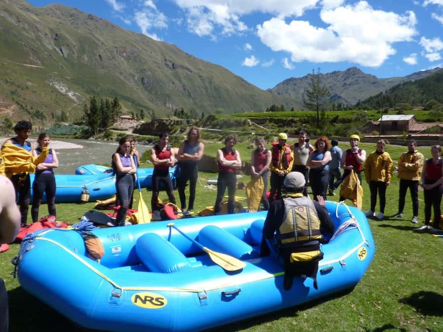 Cusco: River Rafting Adventure Full Day | Adrenaline Tour - The rafting run on the Upper Urubamba: what you’re actually doing