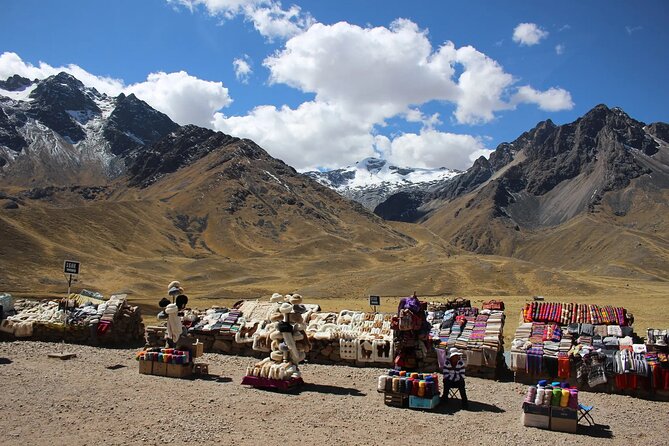 Cusco: Scenic Sun Route to Puno with Buffet Lunch - Stop 4, Pucará Lithic Museum and the Titicaca Basin pre-Inca story