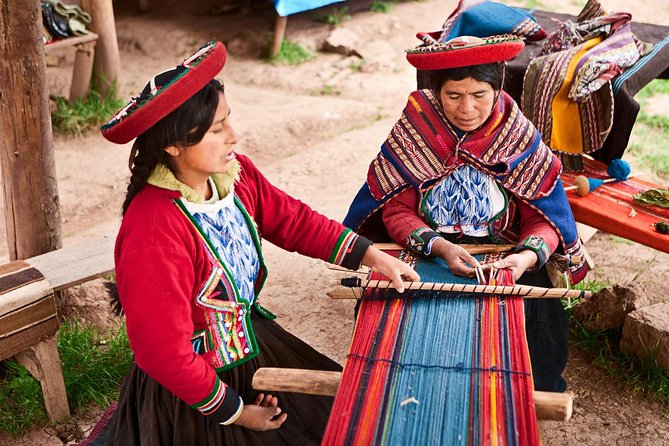 Cusco: The best of The Sacred Valley PRIVATE Tour - Chinchero: Inca ruins, a colonial church, and textiles with natural dyes